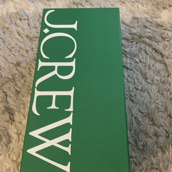 Metallic square toe thong sandal - Picture 2 of 6